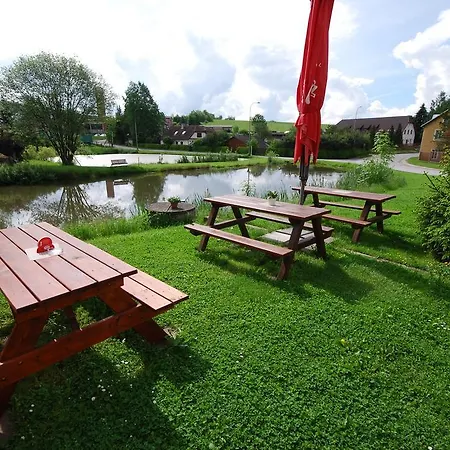 Guest house Penzion Lipno Jantar 3*