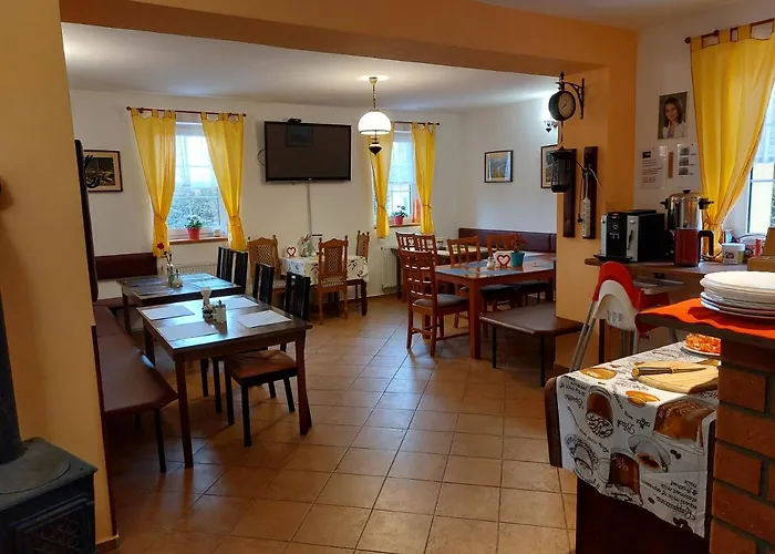 Lipno Jantar Pensión 3*